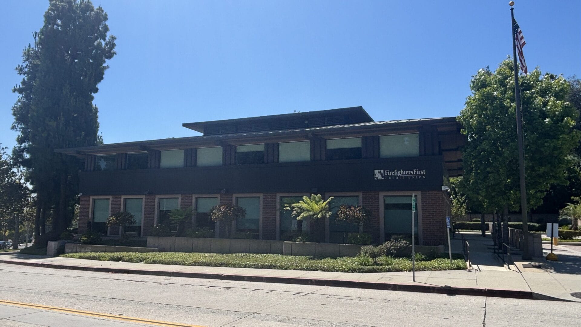 Pasadena Image 1