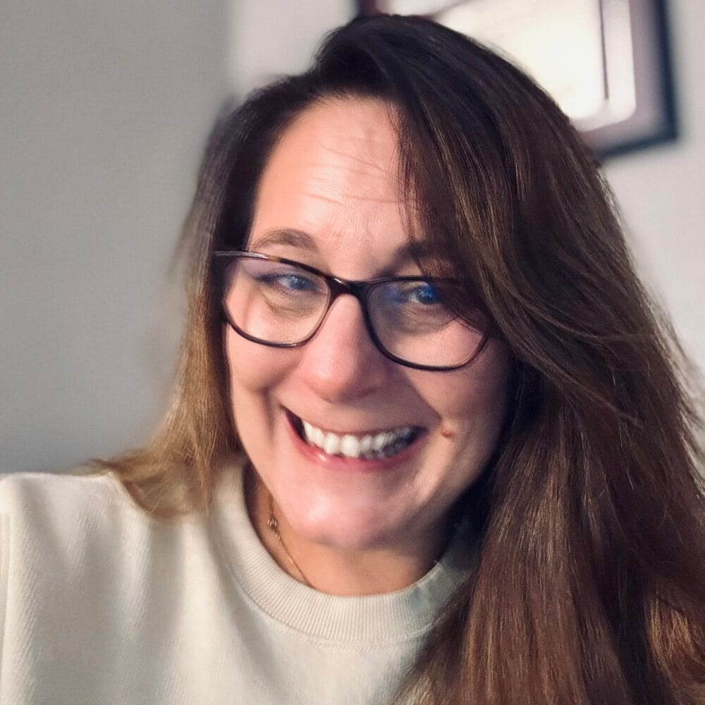 Sara Flora-Wilson, LMFT